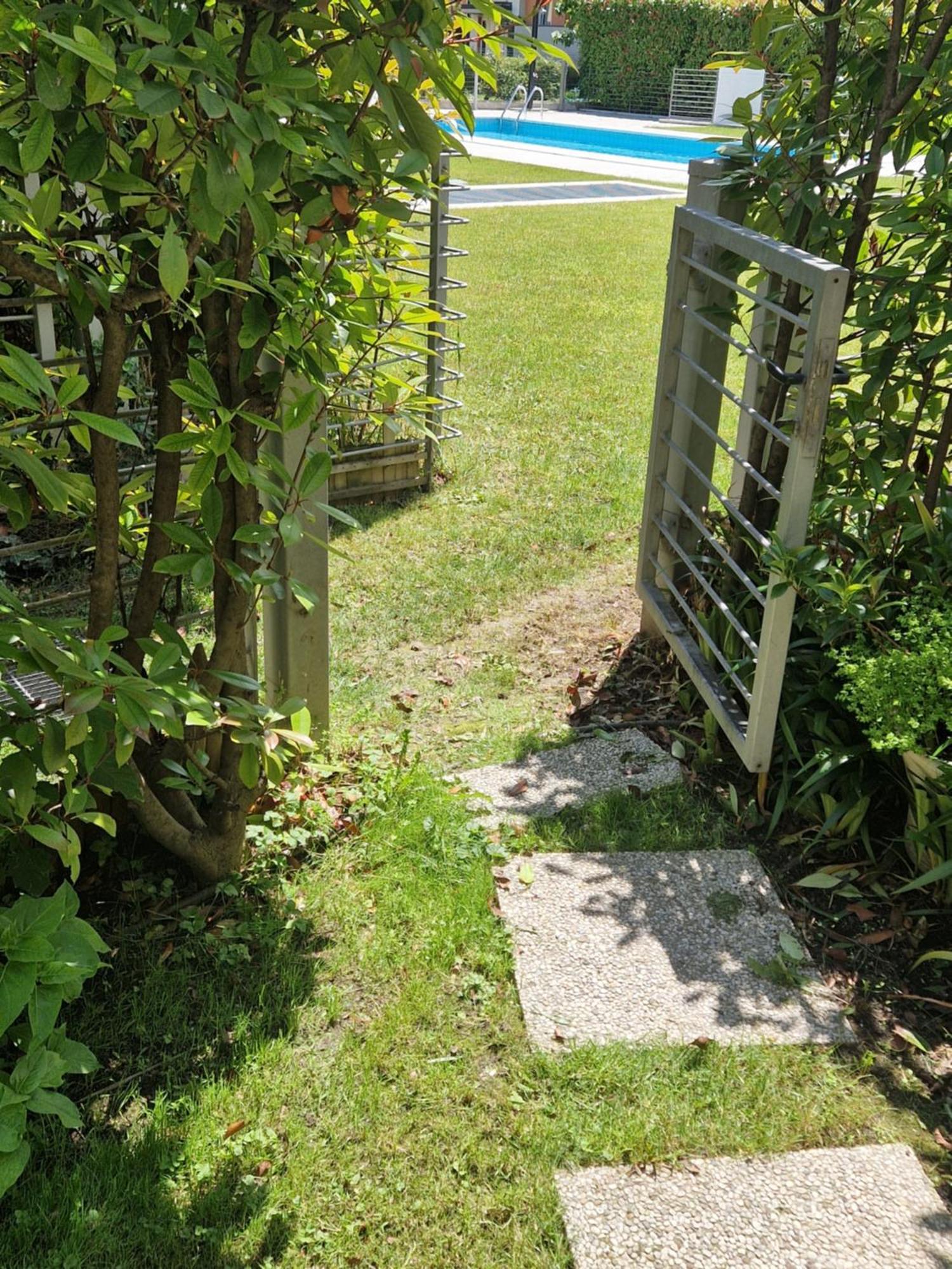 Garden & Pool Perugini Apartment Torbole Sul Garda Exterior photo